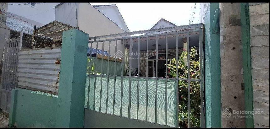 Bán gấp 2 căn nhà, tặng dãy trọ thu nhập 12tr/th, dt 210m2 (7,7x25), linh xuân, thủ đức