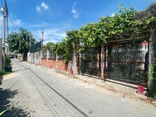 Bán lô đất đẹp linh trung, 4 x 23m, hẻm xe tải, tiện xây mới, 6,9 tỷ