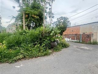 Bán gấp lô góc mặt tiền nguyễn xiển 4,7x14,7m, hẻm xe hơi thông, khu phân lô, quận 9, nhỉnh 3 tỷ