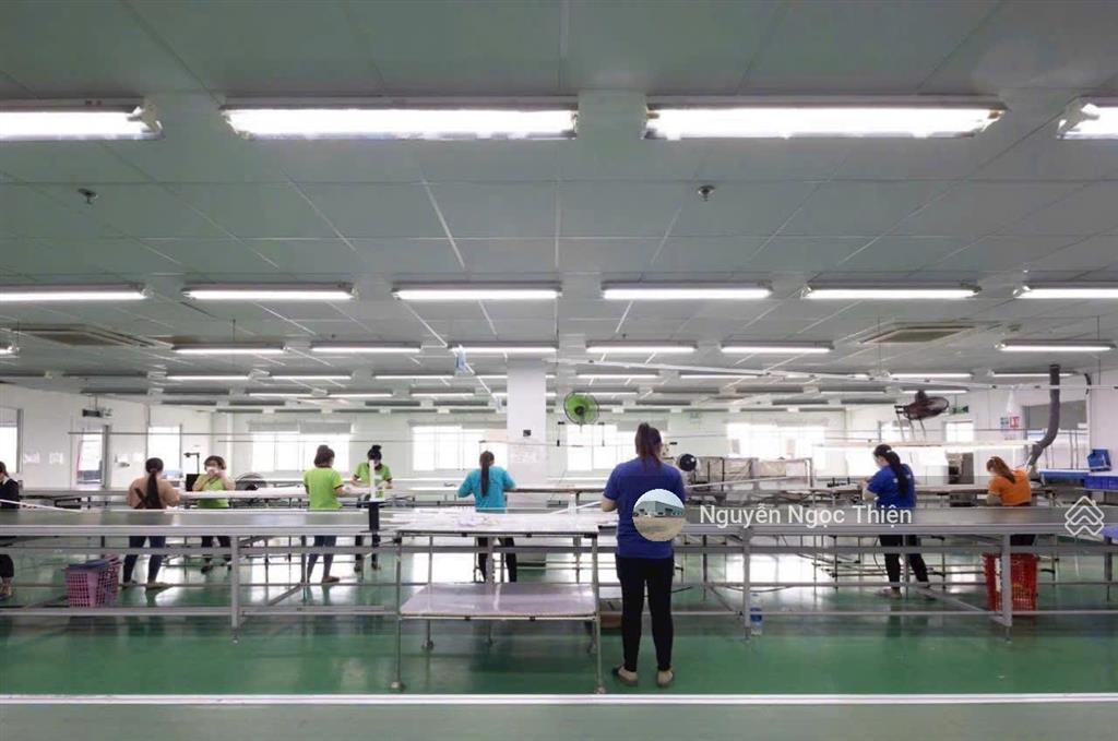 Bán, chuyển nhượng toàn bộ nhà máy và công nhân viên tại khu công nghệ cao, thủ đức (quận 9 cũ)