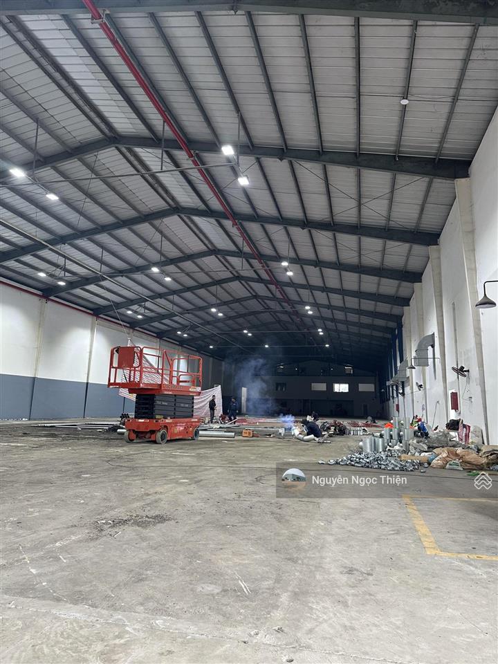 Cho thuê xưởng, mặt tiền kinh doanh gần kcn cao, quận 9