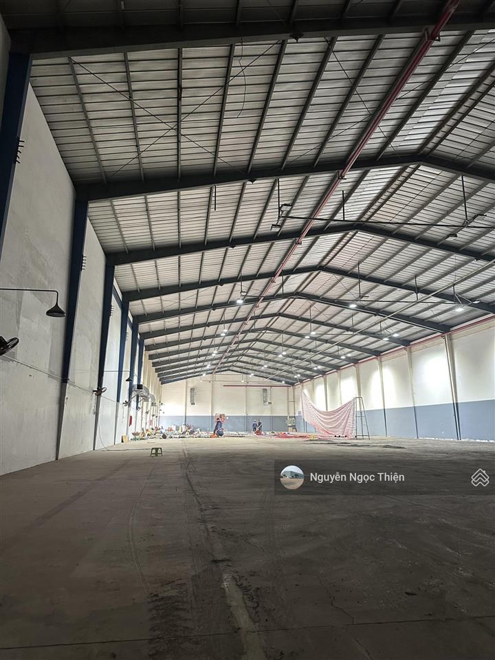 Cho thuê xưởng, mặt tiền kinh doanh gần kcn cao, quận 9