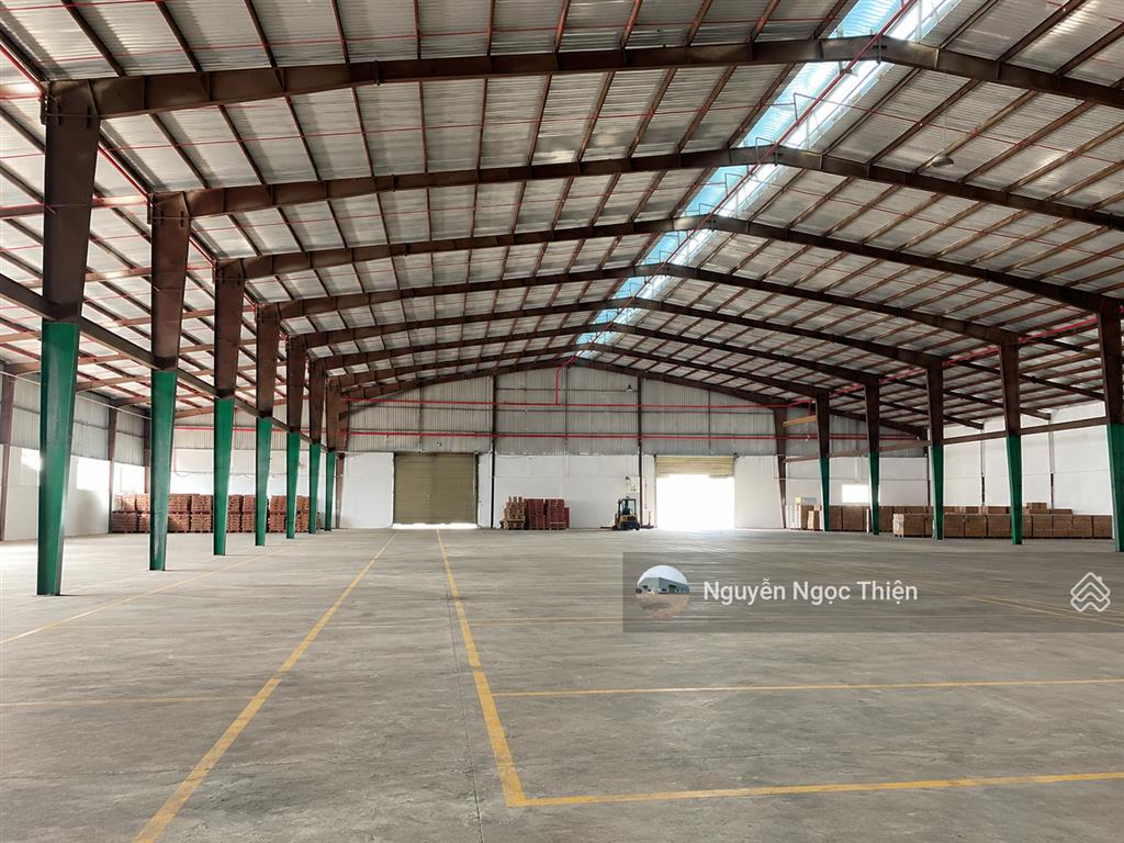 Cho thuê kho 5600m2 quốc lộ 1a, thủ đức
