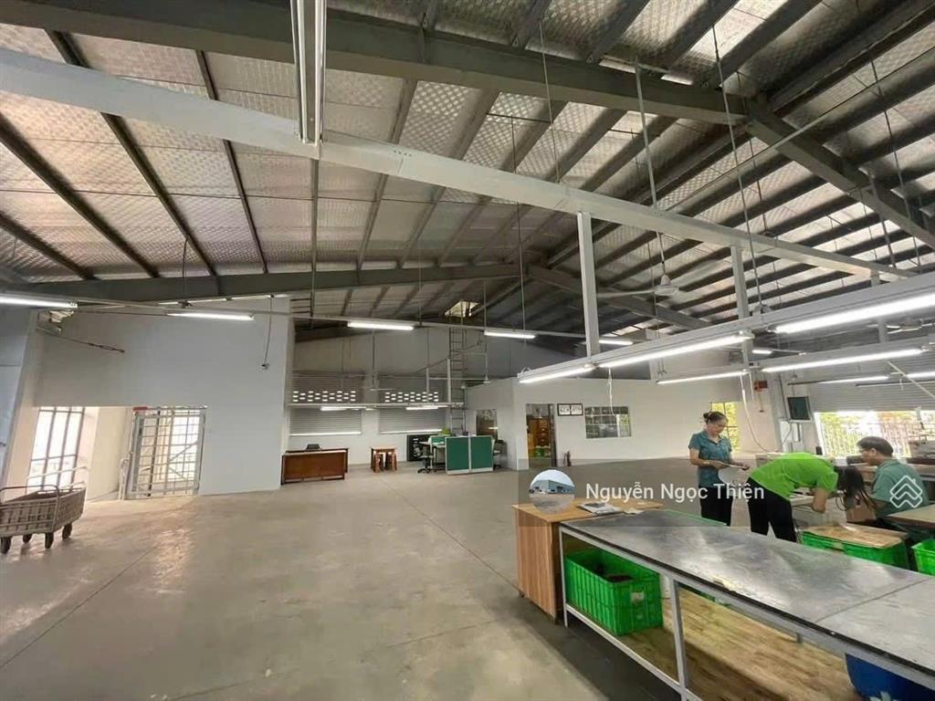 Cho thuê xưởng 4200m2 tại khu chế xuất linh trung 1, thủ đức