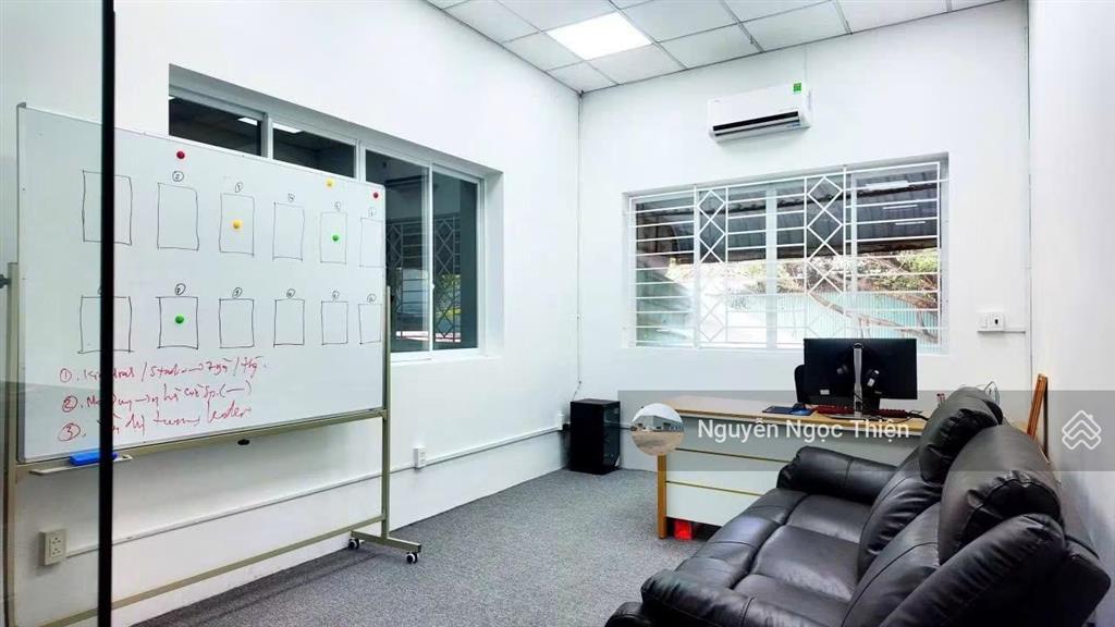 Cho thuê kho 3000m2 lã xuân oai, quận 9 (gần kcn cao)