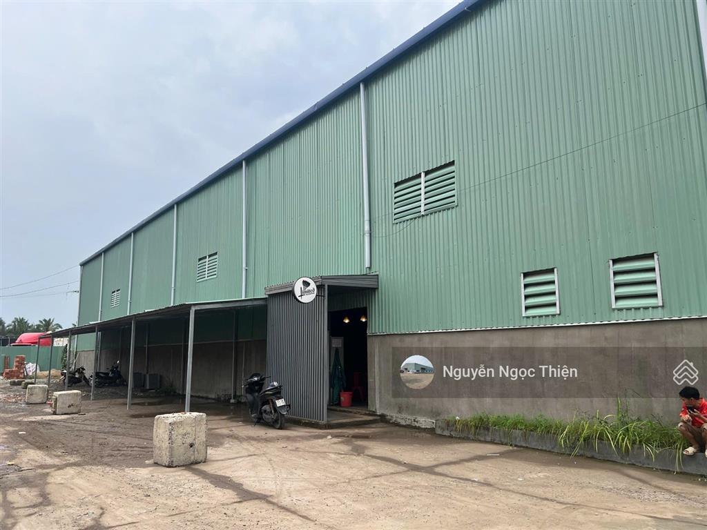 Cho thuê kho, mb mặt tiền 1300m2 đường nguyễn duy trinh, quận 9