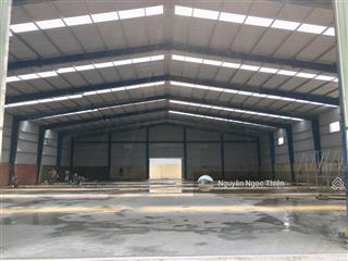 Cho thuê xưởng 1300m2 gần vinhome quận 9
