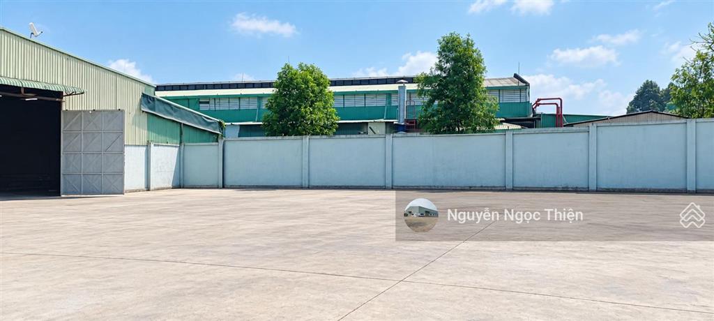 Cho thuê kho 2500m2 tại thủ đức