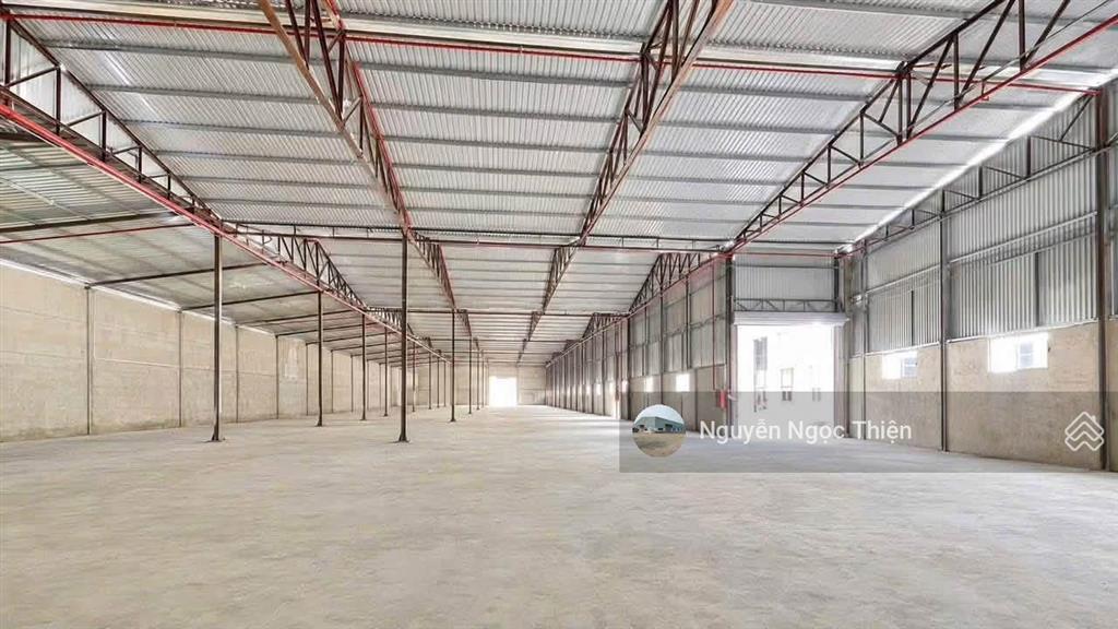 Cho thuê kho 2500m2 tại thủ đức