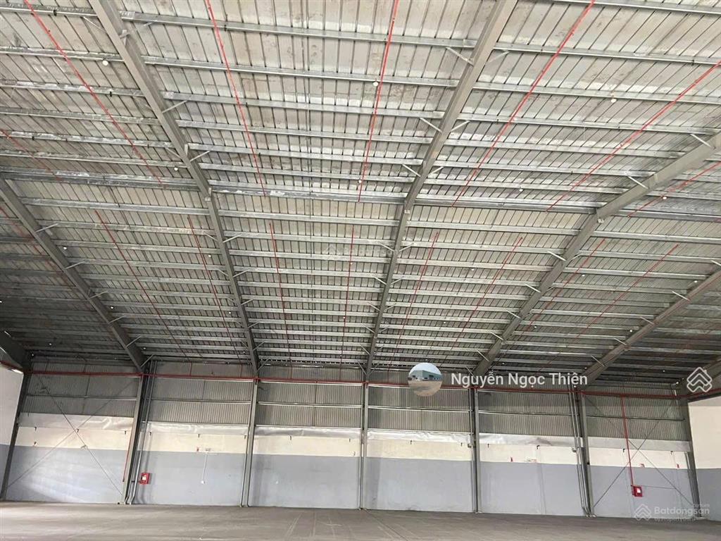 Cho thuê kho 2000m2 tại thủ đức