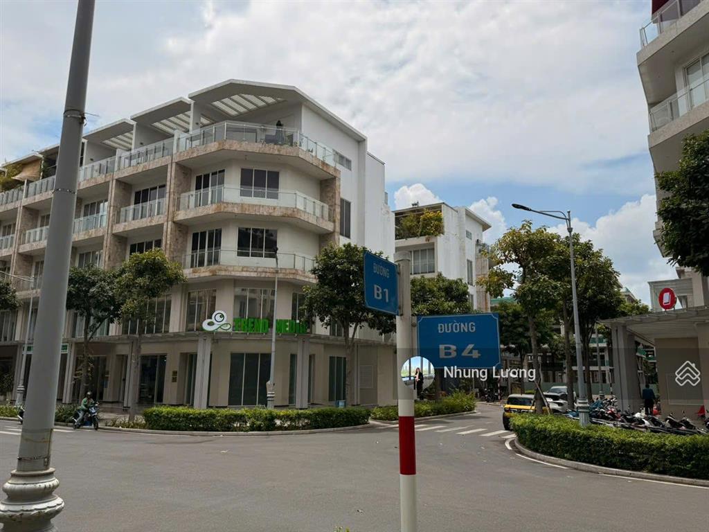 100 tỷ bán căn shophouse nhà phố thương mại tại sala thủ thiêm