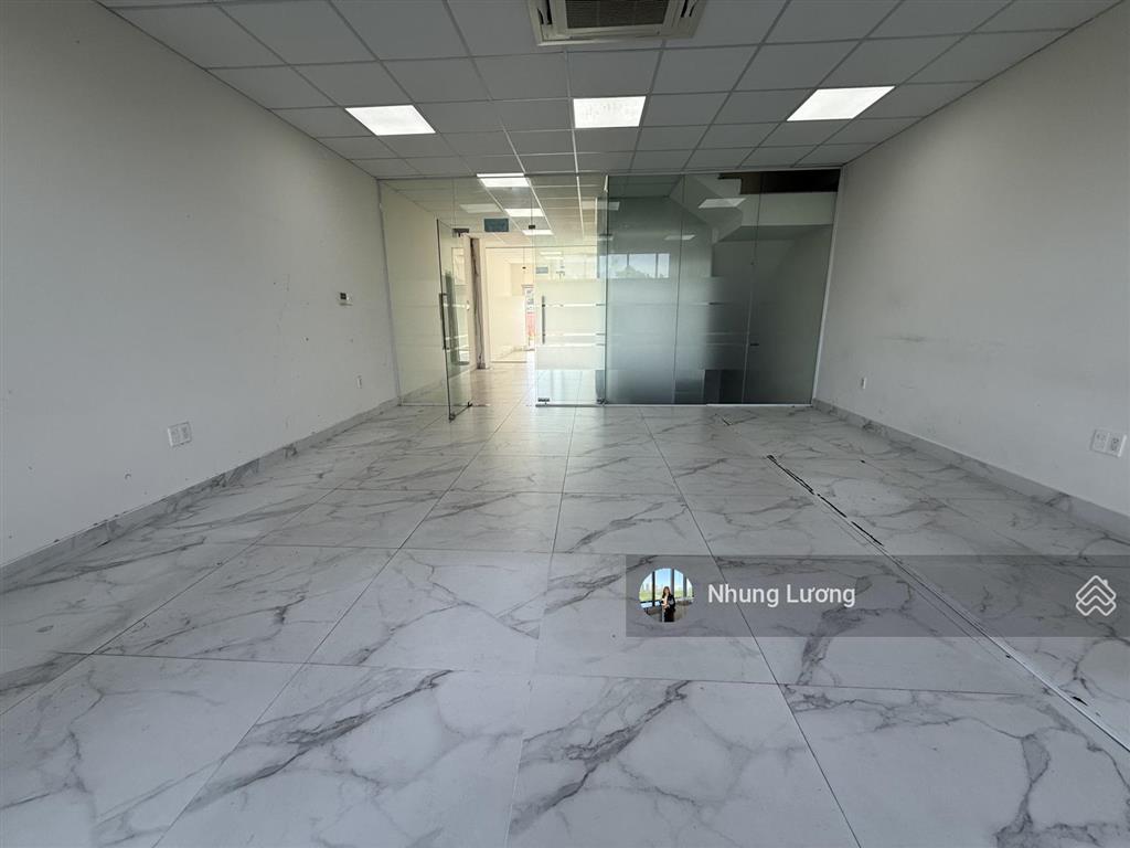 Cho thuê nhà mặt tiền sala thủ thiêm, gần 500m2 sử dụng, 110 triệu, có thang máy, máy lạnh
