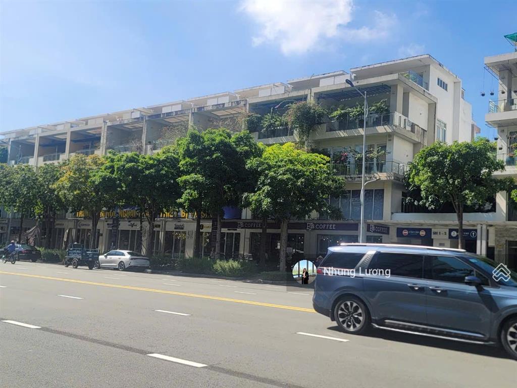 Cho thuê mặt bằng (shophouse) sala 7,1m x 24m, dtsd gần 700m², nội thất đầy đủ, giá tốt