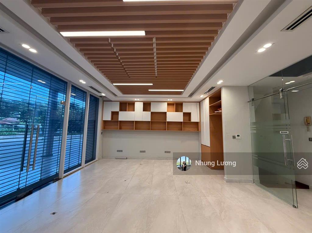 Cho thuê mặt bằng shophouse sala hầm + 5 tầng dtsd 700m², có nội thất đầy đủ