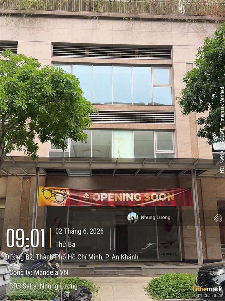 Cho thuê shophouse sala 240m2  3 tầng giá 90 tr, em cầm sẵn chìa khóa xem giờ nào cũng được