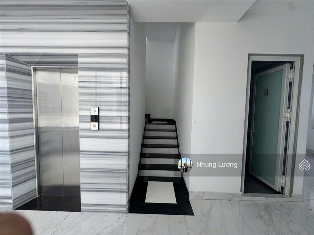 Full giỏ hàng nhà phố cho thuê tại sala  5 tầng + 1 hầm, chuyên sala hỗ trợ 24/7