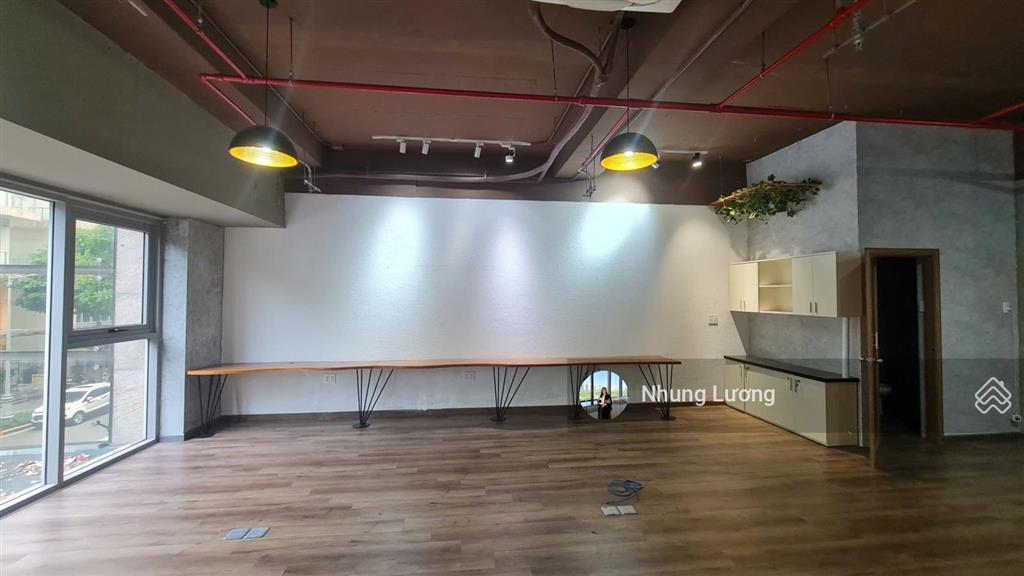 Cho thuê shophouse sala 240m2  3 tầng  90 triệu sẵn chìa khóa, xem nhà ngay