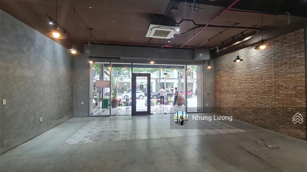 Cho thuê shophouse sala 240m2  3 tầng  90 triệu/th sẵn chìa khóa, xem nhà ngay
