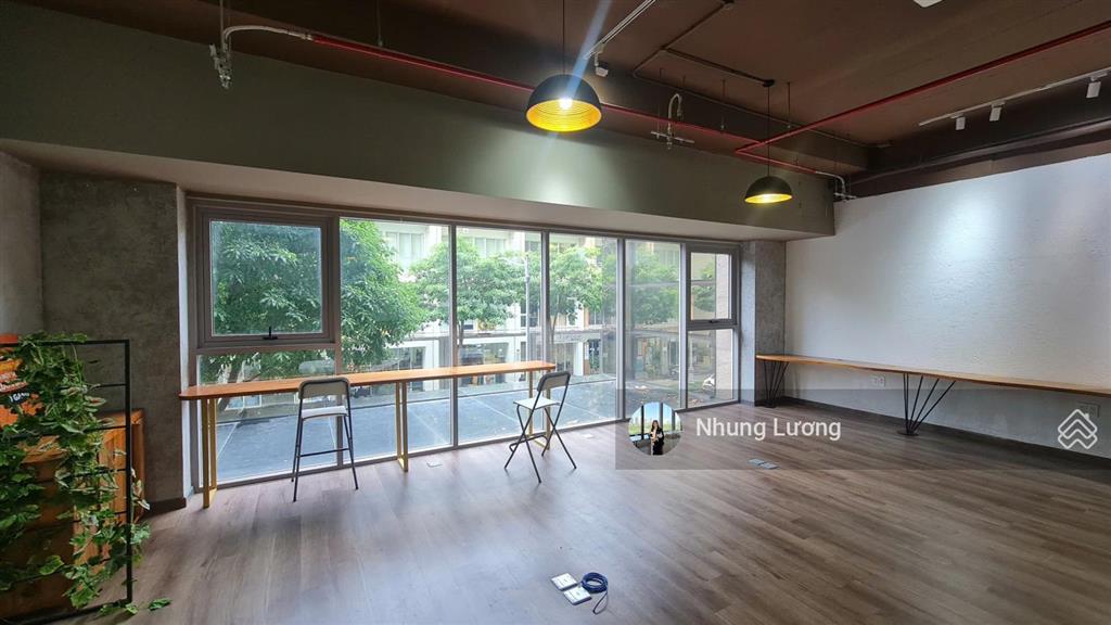 Cho thuê shophouse sala 240m2  3 tầng  90 triệu/th sẵn chìa khóa, xem nhà ngay