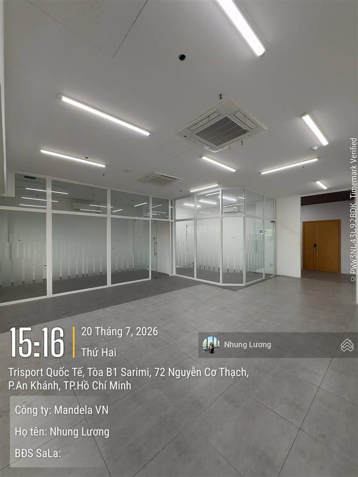 Cho thuê shophouse sala 240m2  3 tầng giá 90 tr/th, em cầm sẵn chìa khóa xem giờ nào cũng được