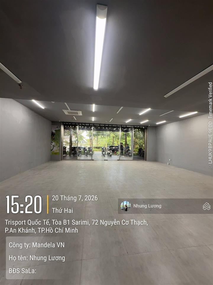 Cho thuê shophouse sala 240m2  3 tầng giá 90 tr/th, em cầm sẵn chìa khóa xem giờ nào cũng được