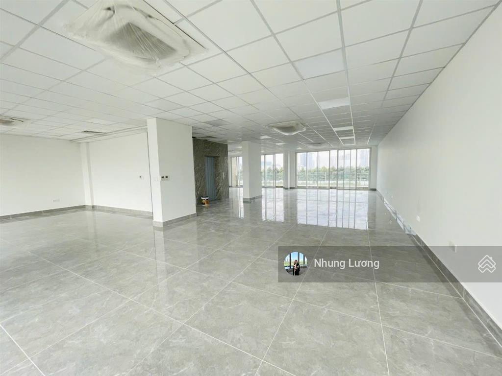 Cho thuê nhà phố sala thủ thiêm gần 1.000m2 sử dụng, ngang 14.7m x 20m hai mặt tiền, nhà hoàn thiện