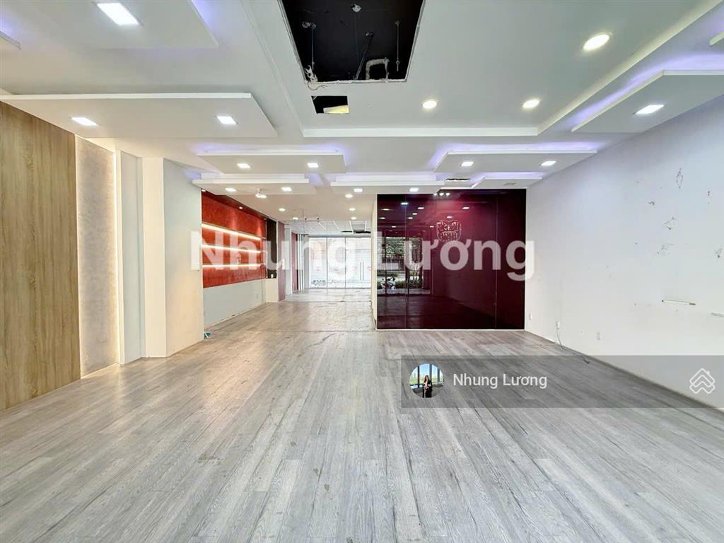 Cho thuê mặt bằng shophouse sala hầm + 5 tầng dtsd 693m², thang máy, hoàn thiện