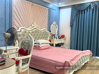 Mình chính chủ cần bán 05 căn cc usilk văn khê  dt 100m2 3pn full đồ, tầng đẹp, có lốt xe. giá tốt