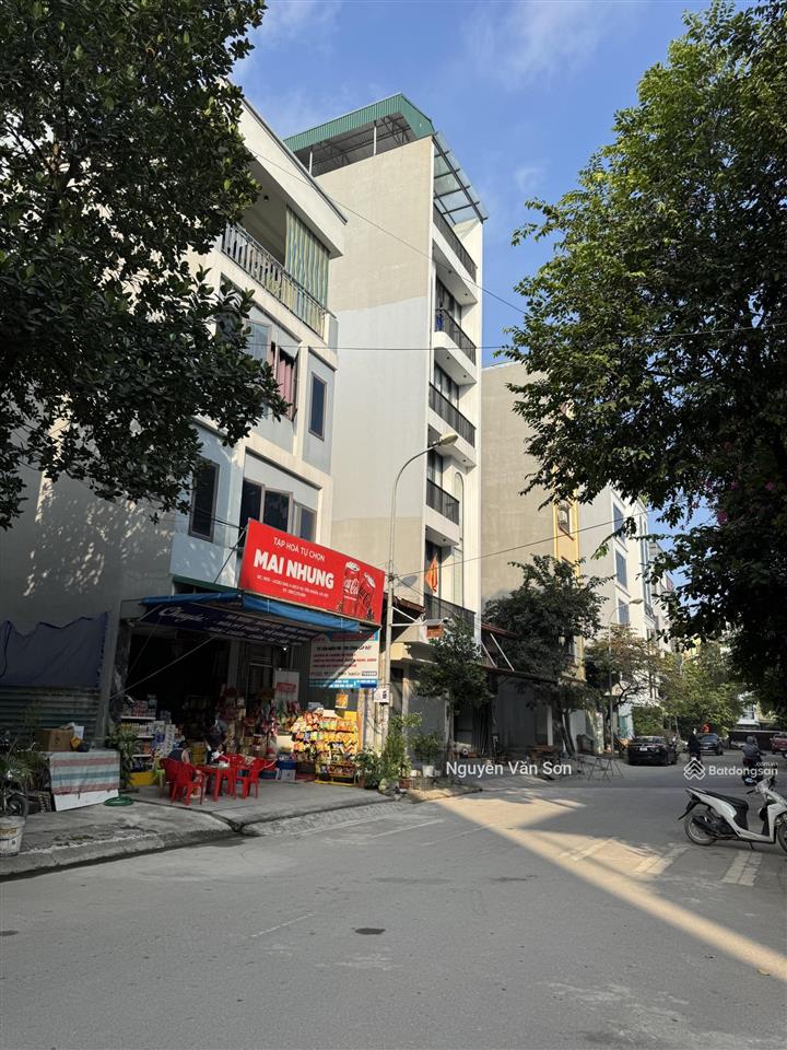 Bán đất tặng nhà 2 tầng dịch vụ khu d yên nghĩa  50m2 vị trí đẹp  giá chỉ hơn 8 tỷ.  0967 154 ***