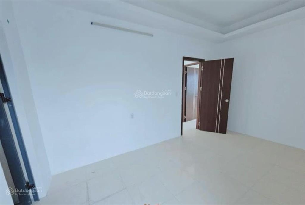 Bán căn hộ chung cư ph nha trang giá chỉ 1,85 tỷ, diện tích 63m2, gồm 2pn, 2wc
