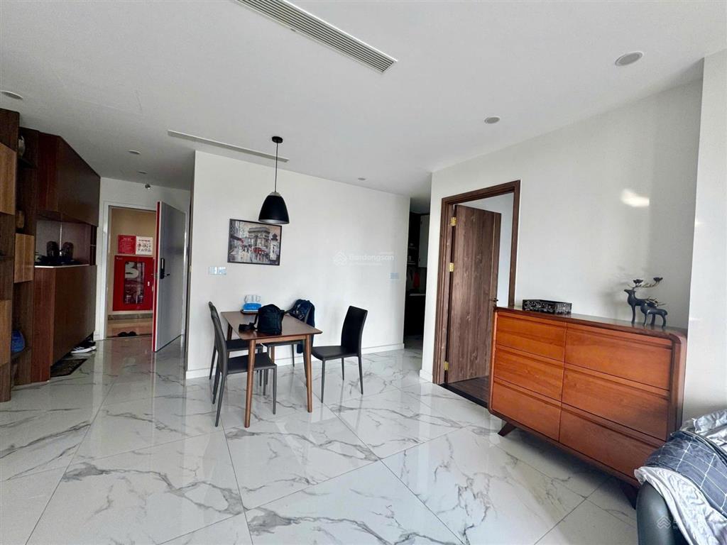 Cho thuê cc sunshine city, 18 triệu, 73m2, 2pn, 2wc hàng hiếm