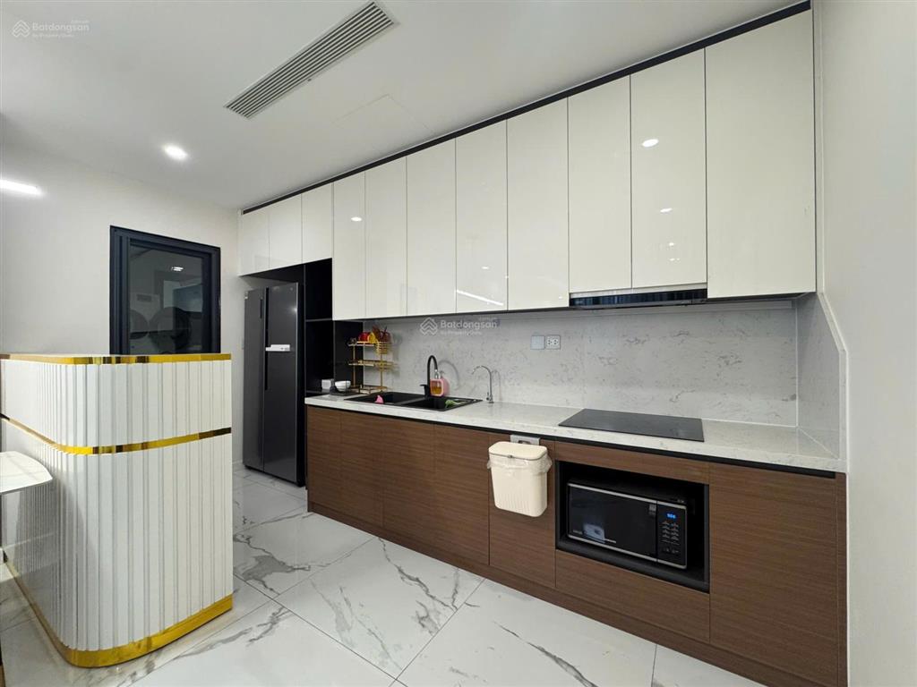 Cho thuê ch 3pn, 2wc, 97m2, 17 triệu tại sunshine city rẻ nhất, đẹp xuất sắc