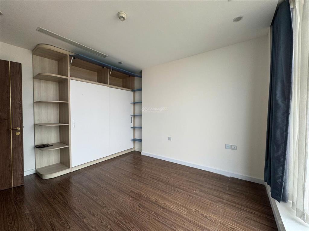 Cho thuê căn hộ sunshine city 3pn, 2wc view sông giá 24,5tr/tháng