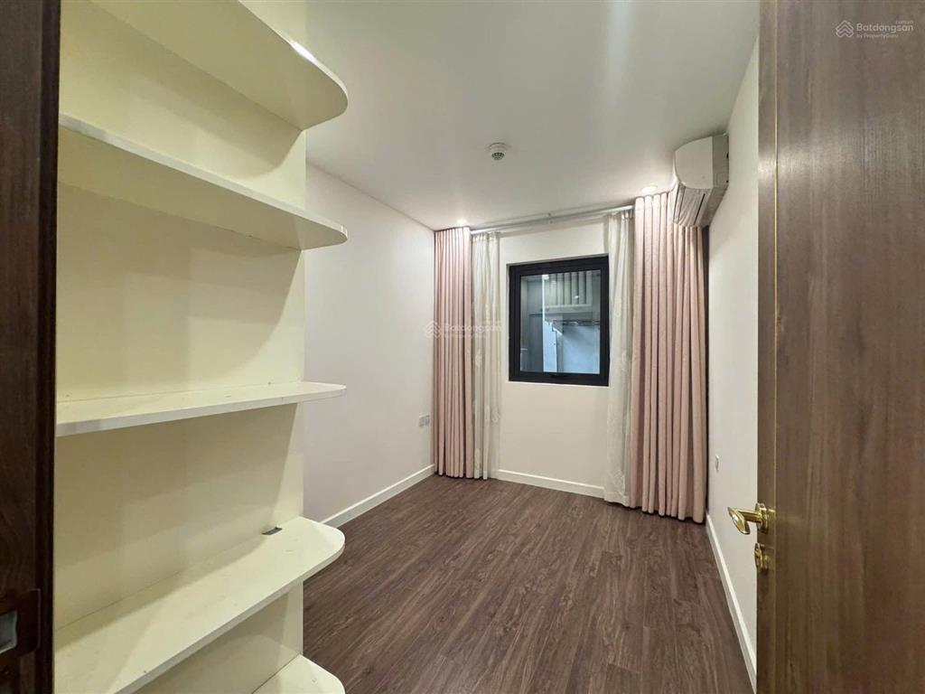 Cho thuê căn hộ 3 ngủ 18tr/tháng sunshine city, phú thượng