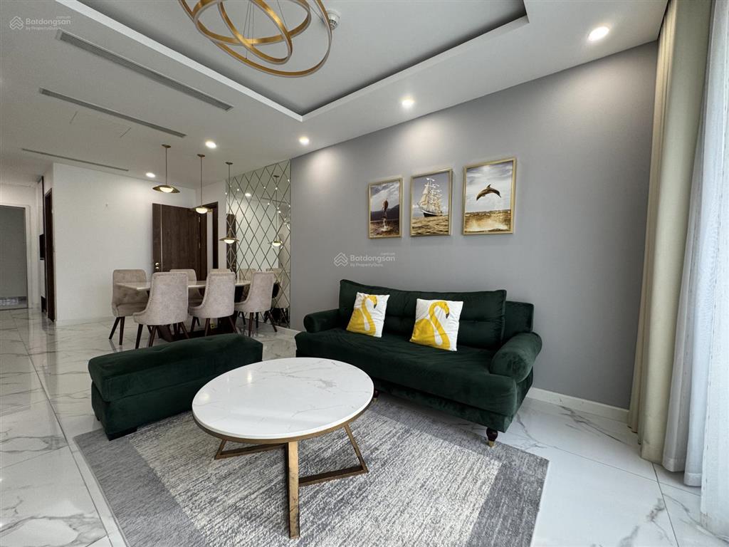 Cho thuê dual  key cc sunshine city, 65 triệu, 180m2, 4pn, 4wc, view đẹp