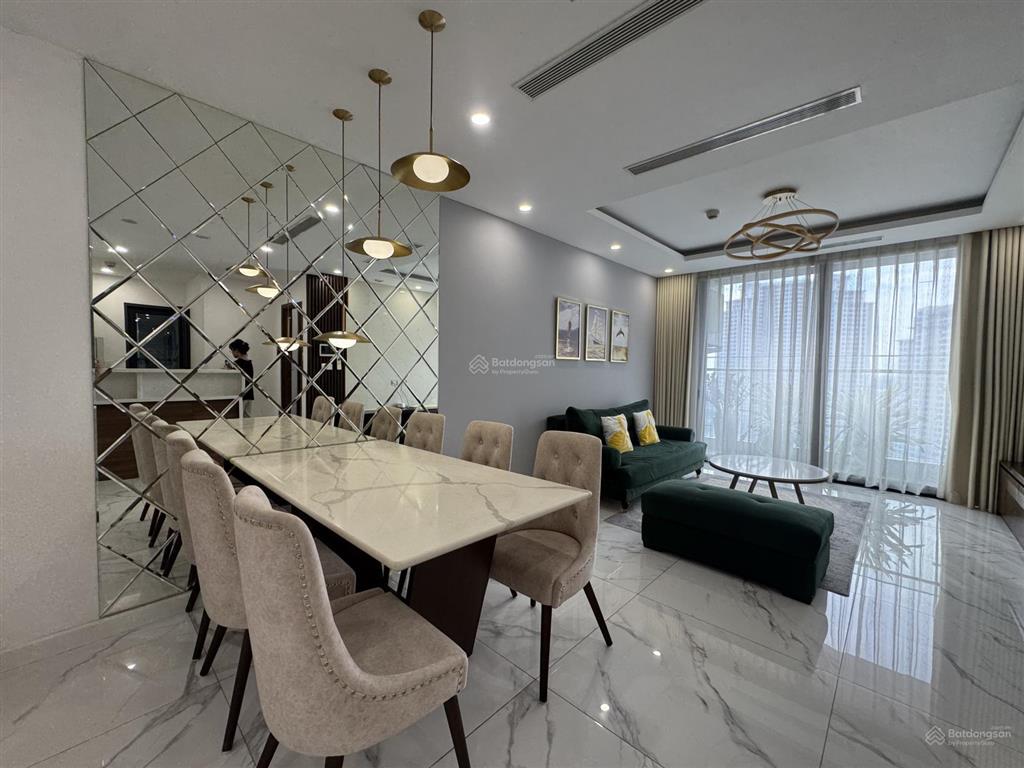 Cho thuê dual  key cc sunshine city, 65 triệu, 180m2, 4pn, 4wc, view đẹp