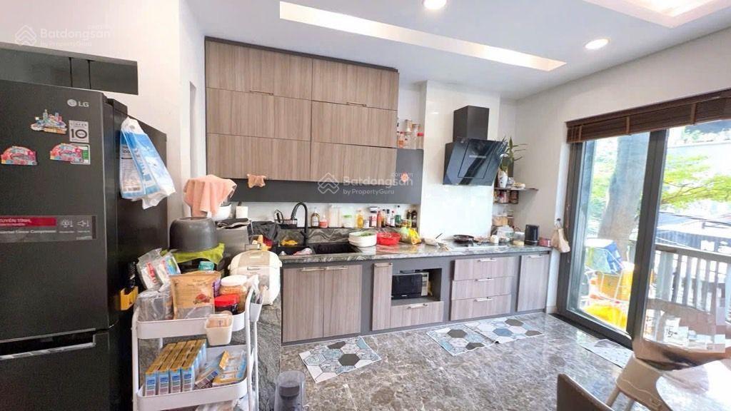 Nhà mặt tiền 4.7 x 15 khu vip sân bay tân sơn nhất  hiếm  giá tốt  sổ đẹp