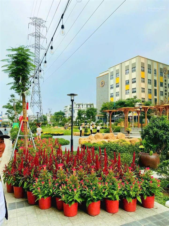 Bcons green emerald tầng 12 căn gốc với 1,5 tỷ sở hữu có rõ ràng sẵn 12 triệu, gần metro, thủ đức