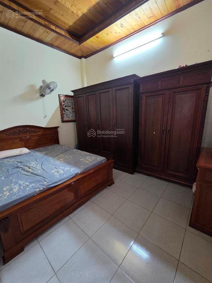 Nhỉnh 3 tỷ nhà 4,2x15m, xây 2 tầng, đường nhựa, kề trường phạm văn sáng, hóc môn