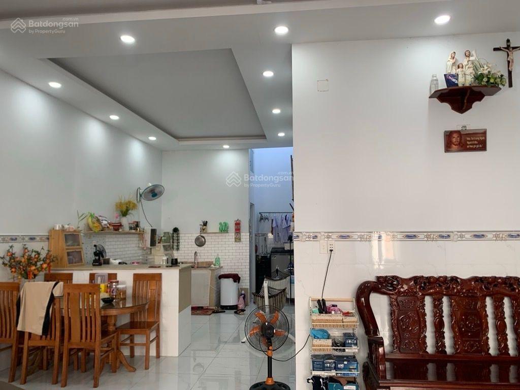 Nhà mặt tiền phan văn hớn, bà điểm, hóc môn 6,2x35m