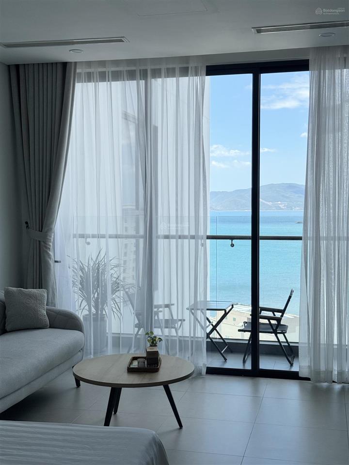Cần tiền bán nhanh căn studio scenia bay nha trang full nội thất có dòng tiền ngay giá tốt