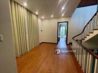 Cho thuê biệt thự song lập 123m2 tại vinhomes thăng long giá chỉ 18tr/tháng