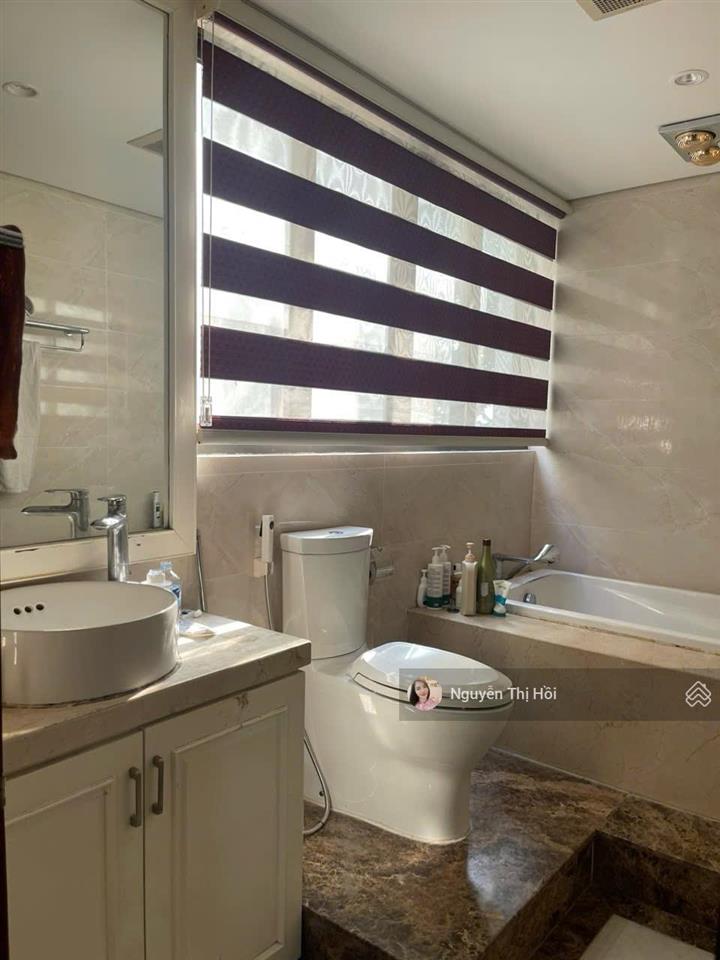 Bán liền kề 92m2 căn góc không khác gì song lập, gia chủ sửa cực đẹp, giá siêu hợp lý  0911 143 ***