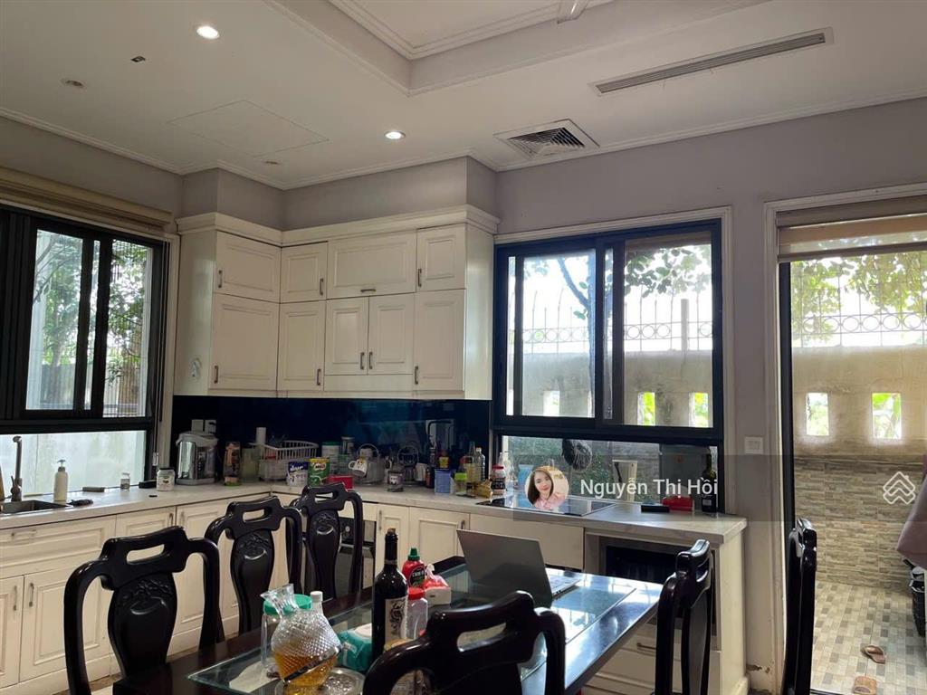 Bán liền kề 92m2 căn góc không khác gì song lập, gia chủ sửa cực đẹp, giá siêu hợp lý  0911 143 ***