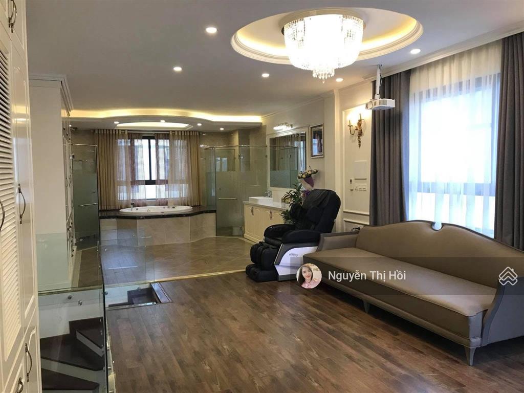Cho thuê biệt thự song lập có thang máy tại vinhomes thăng long