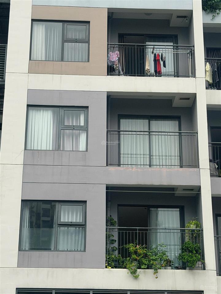 Bán cặp shop+house rainbow sẵn hđt 40 triệu/tháng