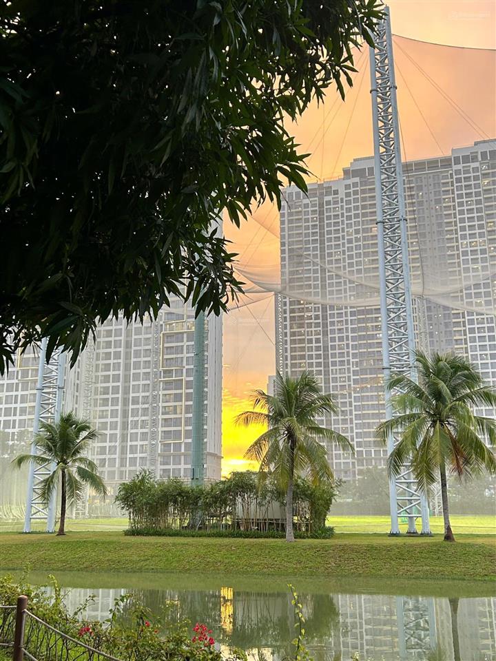 Bán nhà phố 84m² hoàn thiện trục d9 vinhomes grand park
