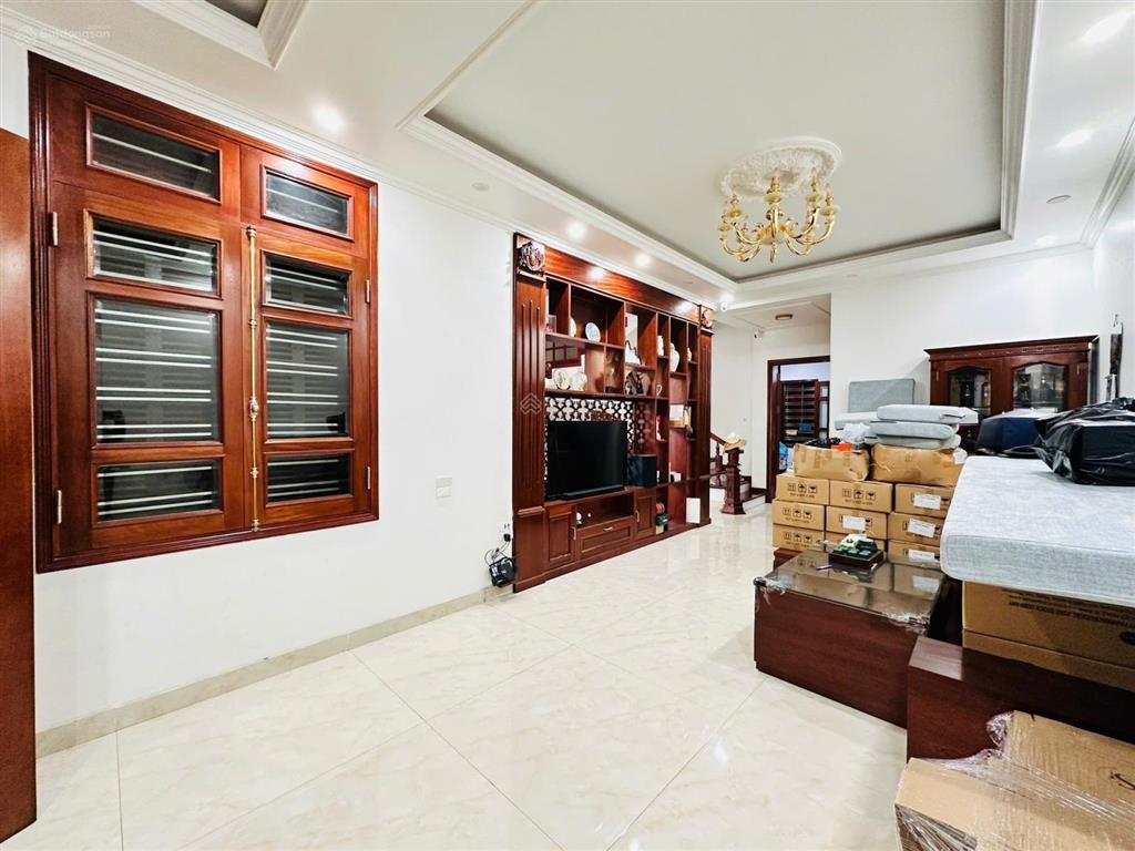 Bán gấp nhà mặt phố phùng khoang 45m 4 tầng ,vừa ở vừa kinh doanh, ô tô qua nhà