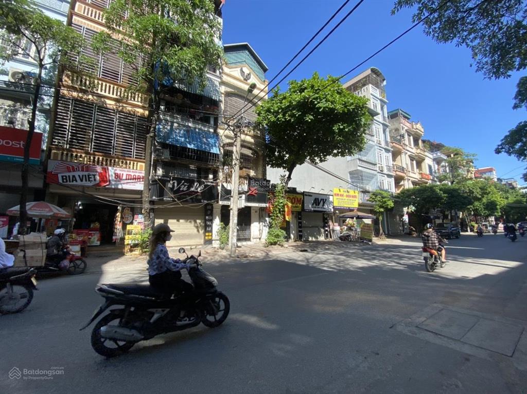 Bán nhà mặt phố phùng khoang 129m2 4 tầng mặt tiền 8m, thiết kế 4 tầng vừa ở vừa kinh doanh