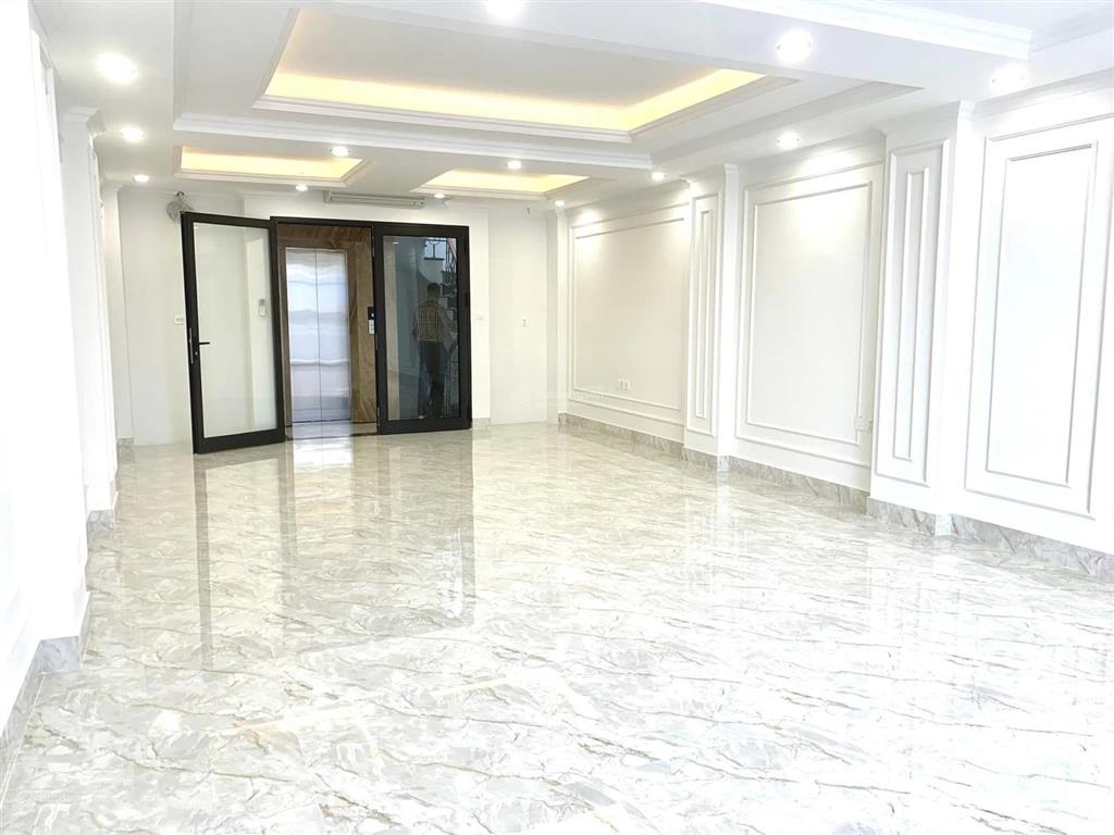 Bán nhà nguyễn xiển 48m2 7 tầng thang máy vỉa hè ô tô tránh ở và kinh doanh